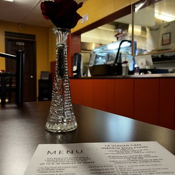 La Verdad Cafe Deli - Dining area - Smokehouse Near Me - Buffalo, New York La Verdad Cafe Deli - Dining area - Smokehouse Near Me - Buffalo, New York