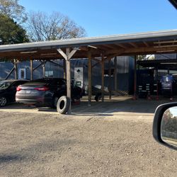 Neace Tire - Jacks up the car right there