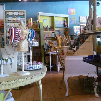 Infusion Tea - Adjoining store - Coffee & Tea Near Me - Orlando, Florida