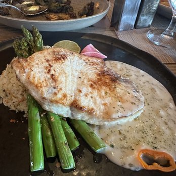 Seven Sisters - Fresh Swordfish - Cocktail Bars Near Me - Tuolumne, California