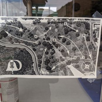 DeBell Disc Golf Course - Disc Golf Near Me - Burbank, California