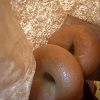 El Bagel - Best quality Plain bagels - Bagels Near Me - Miami, Florida