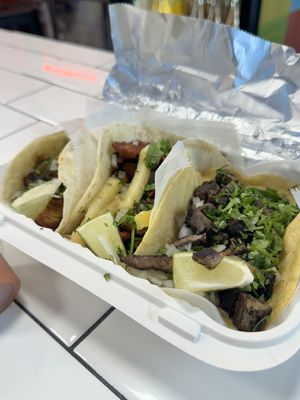 Los Cinco Tacos by null