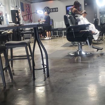 Will Todd Barbershop - Sitting for my appointment. - Barbers Near Me - Orange Park, Florida Will Todd Barbershop - Sitting for my appointment. - Barbers Near Me - Orange Park, Florida