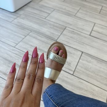 Diamond Nails Spa - Nail Salons Near Me - Murrieta, California
