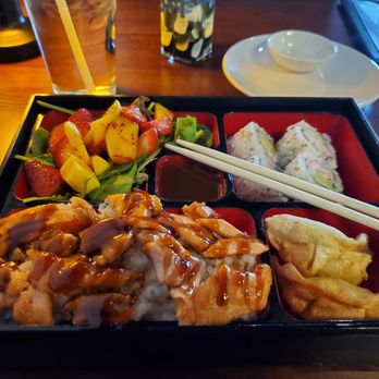 Toro'Ko Sushi - Salmon Teriyaki Bento Lunch - Sushi Bars Near Me - San Antonio, Texas Toro'Ko Sushi - Salmon Teriyaki Bento Lunch - Sushi Bars Near Me - San Antonio, Texas