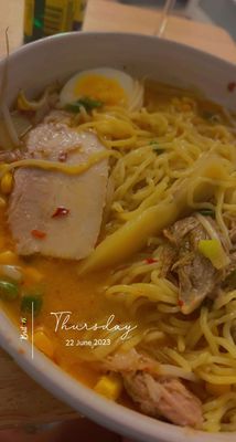 Tanpopo Ramen & Sushi Restaurant by null