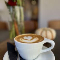 Cartel Roasting - Cappuccino is simply perfection!!