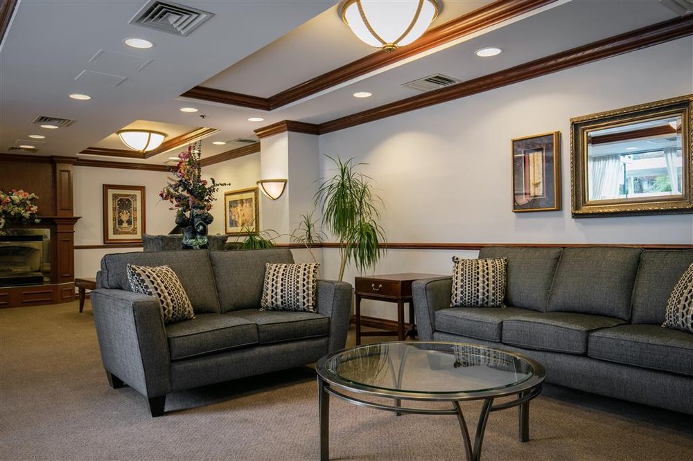 Best Western Ville-Marie Montreal Hotel & Suites
