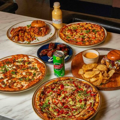 Tandoori Pizza & Wing Co by null