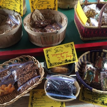 Fox Run Farm - Local Dried Fruits and Nuts - Fruits & Veggies Near Me - Medford, Oregon