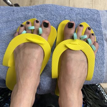 Nails And Lashes Beauty Salon - The most relaxing pedicures. - Waxing Near Me - Honolulu, Hawaii Nails And Lashes Beauty Salon - The most relaxing pedicures. - Waxing Near Me - Honolulu, Hawaii