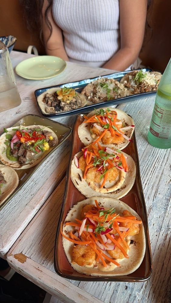 Mama Lu's - A Modern Day Taco Shop