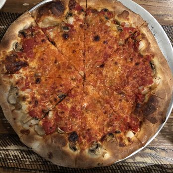 Santarpio's Pizza - Onion and mushroom pizza cooked to perfection. - Pizza Near Me - Boston, Massachusetts