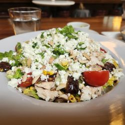 D4 Irish Pub & Cafe - Chopped salad