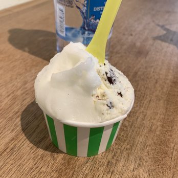 Pitango Gelato & Coffee - Lemon and Stratciatella - Coffee & Tea Near Me - Washington, DC, District of Columbia