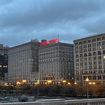 Chicago Gangsters and Ghosts Tours - Your ends at Congress Hotel - Historical Tours Near Me - Chicago, Illinois Chicago Gangsters and Ghosts Tours - Your ends at Congress Hotel - Historical Tours Near Me - Chicago, Illinois