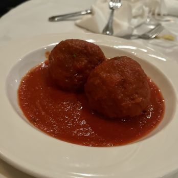 Fratelli's Italian Restaurant - Italian Near Me - Milford, Connecticut