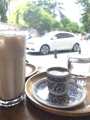 Coffee Gutta by null