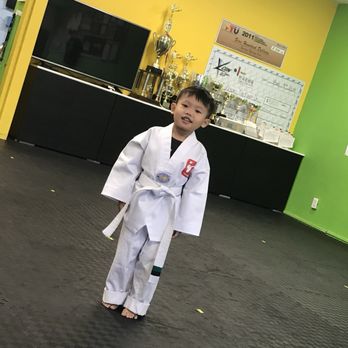 JYS Taekwondo - White belt 8 years ago! - Taekwondo Near Me - Redlands, California JYS Taekwondo - White belt 8 years ago! - Taekwondo Near Me - Redlands, California