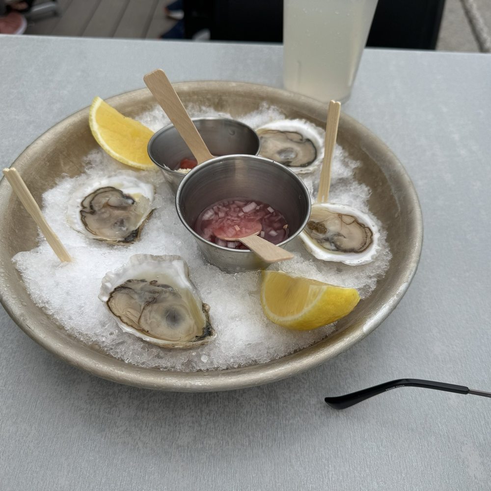 Stones Throw - Oysters - Hotels Near Me - York, Maine Stones Throw - Oysters - Hotels Near Me - York, Maine