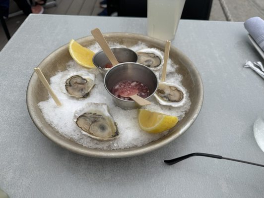 Stones Throw Hotel and Restaurant by null