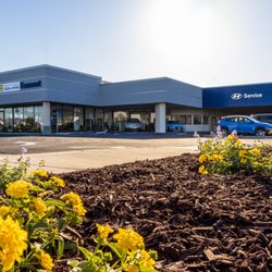 FREMONT HYUNDAI - 13 Photos & 31 Reviews - Car Dealers - 43690 Auto ...