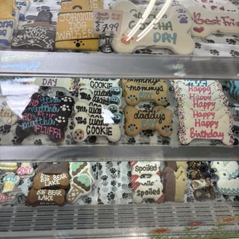 Oliver's Emporium - Pet Stores Near Me - Big Bear Lake, California