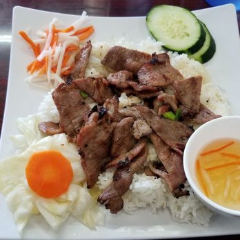 Pho House - Charbroiled pork w/ rice - recommended - Vietnamese Near Me - Lawndale, California Pho House - Charbroiled pork w/ rice - recommended - Vietnamese Near Me - Lawndale, California