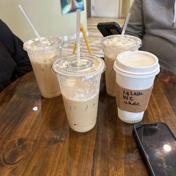 Red Kettle Coffee House - 3x Iced Caramel Latte & 1 Hot white chocolate latte - Coffee & Tea Near Me - East Rutherford, New Jersey