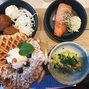 Wulff og Konstali - Falafel, smoked salmon, hummus, and a waffle - Bakeries Near Me - Copenhagen, 84 Wulff og Konstali - Falafel, smoked salmon, hummus, and a waffle - Bakeries Near Me - Copenhagen, 84