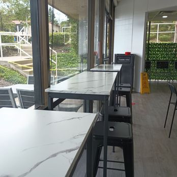 Nice Burger - Inside has plenty of seating - Vegan Near Me - Mission Viejo, California Nice Burger - Inside has plenty of seating - Vegan Near Me - Mission Viejo, California
