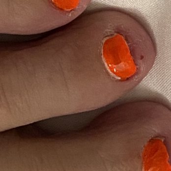 USA Nails & Spa - My AWEFUL UNEVEN AND HALF ASSED JOB - Nail Salons Near Me - Foley, Alabama