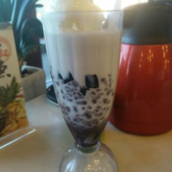 Keung's Restaurant - Red bean/grass jelly ice cream float - Chinese Near Me - Markham, Ontario Keung's Restaurant - Red bean/grass jelly ice cream float - Chinese Near Me - Markham, Ontario