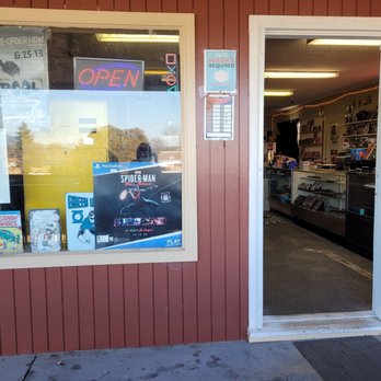 Classic Game Exchange - Exterior - Video Game Stores Near Me - Rohnert Park, California