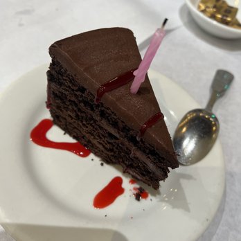 Raffi's Place - Chocolate cake - Middle Eastern Near Me - Glendale, California Raffi's Place - Chocolate cake - Middle Eastern Near Me - Glendale, California