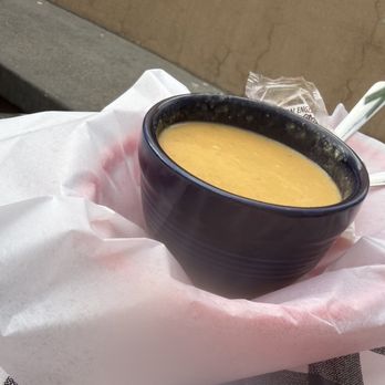 Luke's Lobster - Lobster bisque - Seafood Near Me - Las Vegas, Nevada