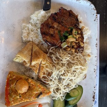 Com Tam Kieu - Cơm Tấm Bì Chả Bò, Tàu Hủ Ky - Vietnamese Near Me - San Gabriel, California Com Tam Kieu - Cơm Tấm Bì Chả Bò, Tàu Hủ Ky - Vietnamese Near Me - San Gabriel, California