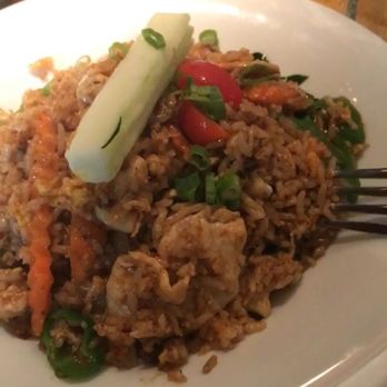 Topaz Thai Authentic - Chicken Bangkok Fried Rice - Thai Near Me - New York, New York Topaz Thai Authentic - Chicken Bangkok Fried Rice - Thai Near Me - New York, New York