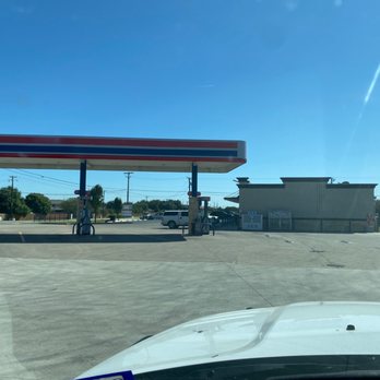 Hutto Grocery Store - Gas station and convenience store - Grocery Near Me - Hutto, Texas Hutto Grocery Store - Gas station and convenience store - Grocery Near Me - Hutto, Texas