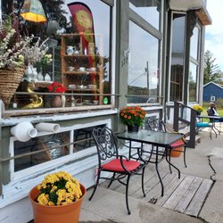 Circa 1905 Vintage Emporium and Tea Bar - Circa 1905 Vintage Emporium & Tea Bar in Thomas, WV