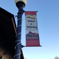 Town of Wickenburg - Banner & Lamppost