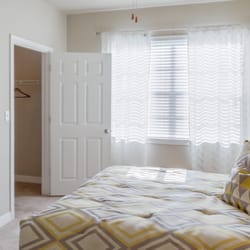 River Pointe - Beautiful view-filled interiors is what we offer here at River Pointe Apartments!