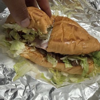 Tacos Laguna 4 - Torta Cubana - Food Trucks Near Me - Houston, Texas Tacos Laguna 4 - Torta Cubana - Food Trucks Near Me - Houston, Texas