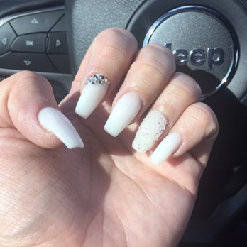 Sun Nails and Spa - Wedding nails - Nail Salons Near Me - Northridge, California