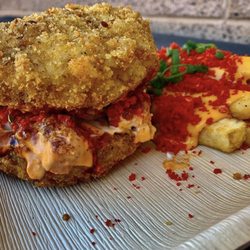 Sushimee - Sushi Burger with Cheese Abunai Fries