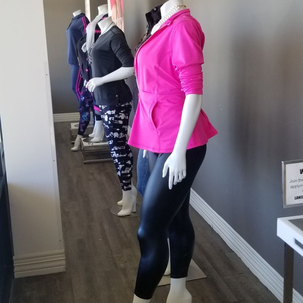 Lane Bryant - 1/23/21 Can you see the outfit I like? - Plus Size Fashion Near Me - Alexandria, Virginia Lane Bryant - 1/23/21 Can you see the outfit I like? - Plus Size Fashion Near Me - Alexandria, Virginia