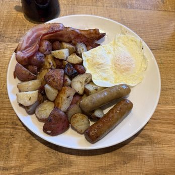 Alexanders Cafe - Flap Jack Breakfast - Breakfast & Brunch Near Me - Saint Charles, Illinois
