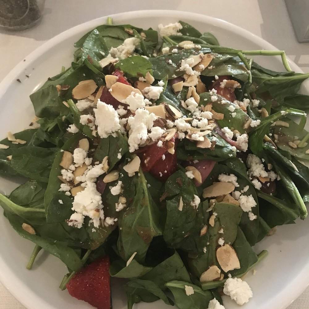 Strawberry spinach salad Strawberry spinach salad