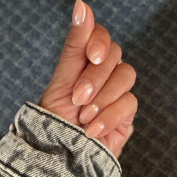 Bonjour Spa Nails - Nail Salons Near Me - Santa Ana, California